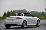 Audi TT Roadster 2.0 TFSI Quattro 2015 года (JP)